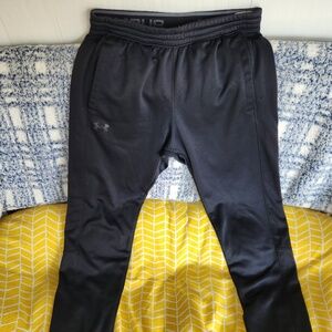 Men's Under Armour Pants- Black- Size Medium